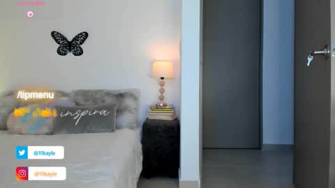 INSTAGRAM AND TW 11kayle online show from 12-13-25, 07:53