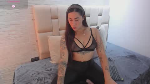 kaylee_scott_ online show from 02-19-26, 07:43