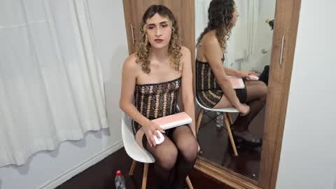 Kaylee Sims online show from 04-11-26, 12:15