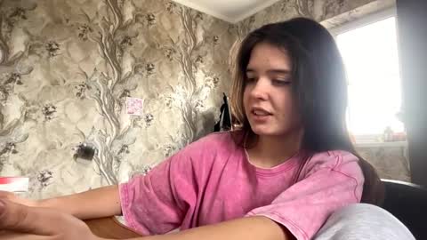 Snapshot of kayleneschummer chatting on 03-09-26, 11:14 Diana online show from 03-09-26, 11:14