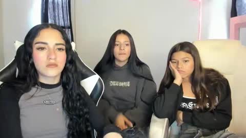 kaylie online show from 02-12-25, 09:33