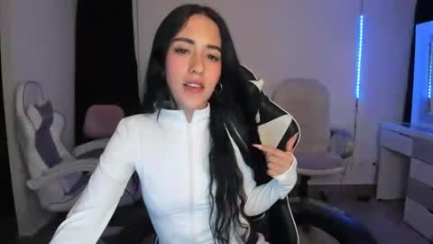 kaylie online show from 02-26-25, 03:53