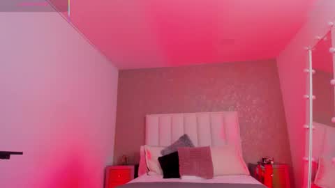 kayliebrooks online show from 10-31-25, 06:42