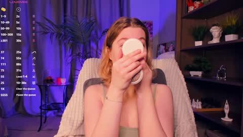 Hi Im Arina 3 online show from 09-28-25, 09:53