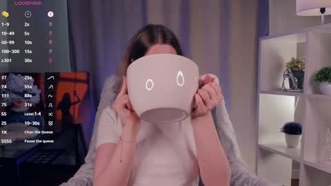 Hi Im Arina 3 online show from 10-09-25, 08:23