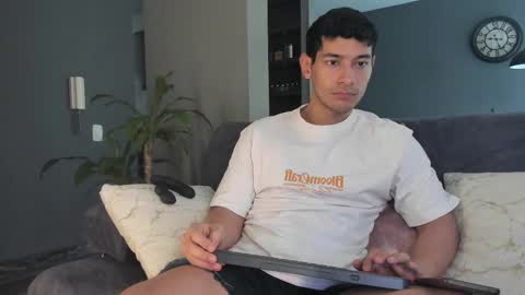 Kayn online show from 11-24-25, 07:35