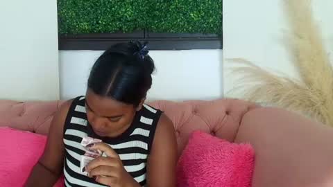 Snapshot of kayna_gomez chatting on 07-09-26, 05:50 Kayna online show from 07-09-26, 05:50