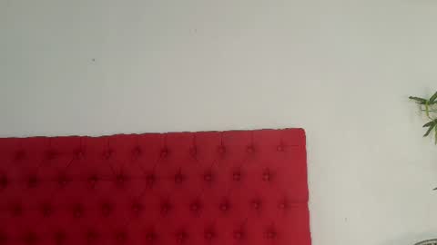 Snapshot of kayna_gomez chatting on 07-21-26, 07:05 Kayna online show from 07-21-26, 07:05