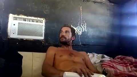 Snapshot of kaysears chatting on 10-19-25, 08:20 Kay online show from 10-19-25, 08:20