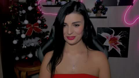 Snapshot of kayworl chatting on 12-17-24, 01:38 kayworl online show from 12-17-24, 01:38