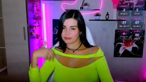 Snapshot of kayworl chatting on 10-01-25, 12:44 kayworl online show from 10-01-25, 12:44