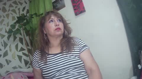 Snapshot of kazsandrah chatting on 01-12-25, 01:11 KAZSANDRAH online show from 01-12-25, 01:11