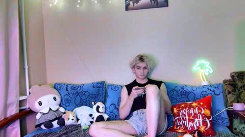 Snapshot of kazzu_daw chatting on 01-09-26, 10:11 kazzu_daw online show from 01-09-26, 10:11