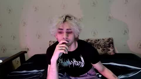 Snapshot of kazzu_daw chatting on 01-12-26, 05:45 kazzu_daw online show from 01-12-26, 05:45