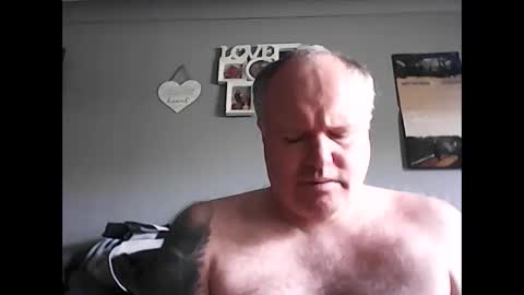 Snapshot of kdus4444 chatting on 09-15-25, 01:00 kdus4444 online show from 09-15-25, 01:00