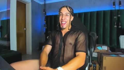 Snapshot of keelanmg chatting on 11-15-25, 03:04 keelanmg online show from 11-15-25, 03:04
