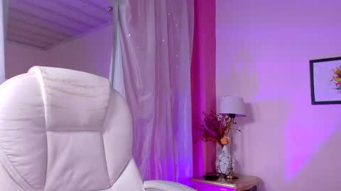    online show from 05-13-26, 03:26