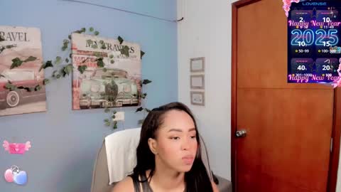 Snapshot of keila_lol chatting on 01-09-25, 01:13 Natalia online show from 01-09-25, 01:13