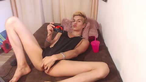 Snapshot of keinmodel chatting on 07-21-26, 03:47 keinmodel online show from 07-21-26, 03:47