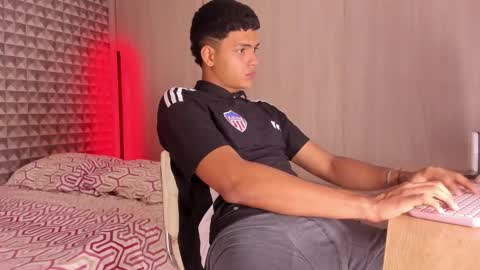 KEINNER online show from 03-12-26, 10:49