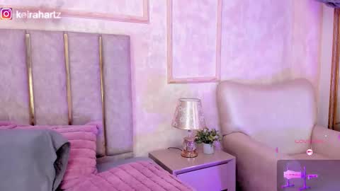 keirahartz online show from 01-15-26, 03:33