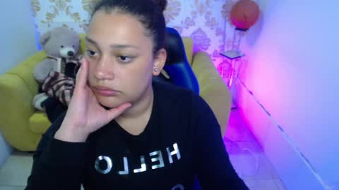 Keiry online show from 10-15-25, 02:22