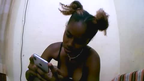 keisha759446 online show from 11-12-25, 11:21