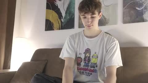 Snapshot of keithcozart1337 chatting on 11-02-25, 03:58 Mark online show from 11-02-25, 03:58