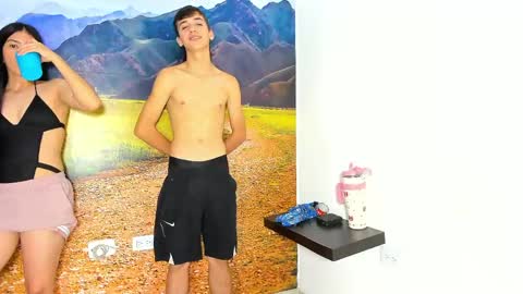 Snapshot of keity_sex20 chatting on 06-04-26, 10:05 VALENTINA-18 NIKOLAI-19 -SEBAS-19 online show from 06-04-26, 10:05