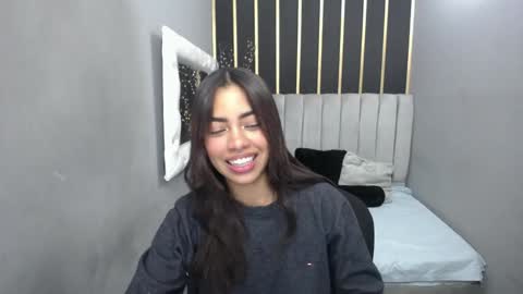  K E I Z Y  online show from 12-13-24, 04:27