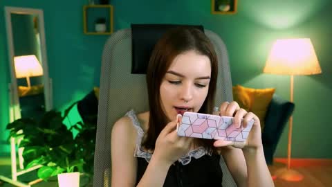 kelliebanshe online show from 04-02-26, 04:10