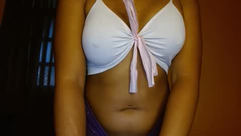 Kellie online show from 12-19-25, 10:17