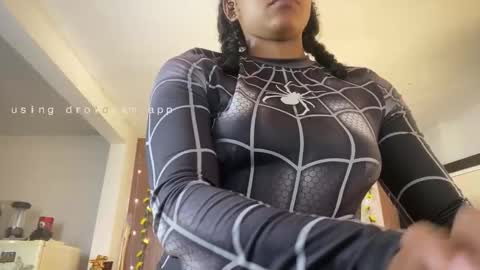 kelly__thomson online show from 03-17-26, 02:42