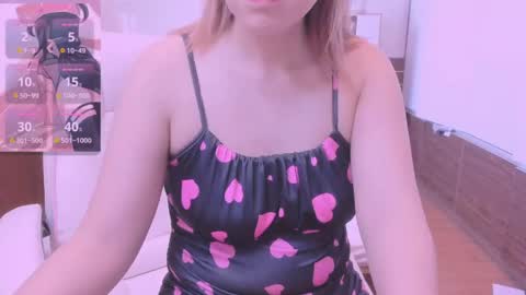 Snapshot of kelly_baby2005 chatting on 05-02-26, 02:49 Kelly online show from 05-02-26, 02:49