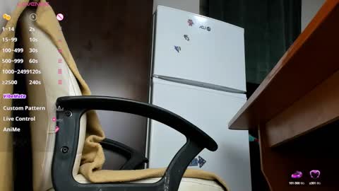 KELLY online show from 01-24-25, 09:06