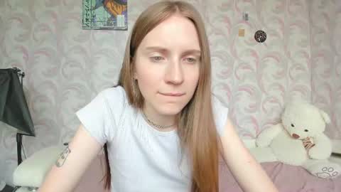 Snapshot of kelly_gerzikaaa chatting on 06-18-26, 03:51 kelly_gerzikaaa online show from 06-18-26, 03:51