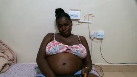 kelly_jones9 online show from 02-03-26, 11:21