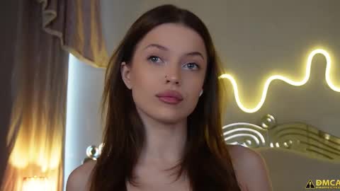 Kelly online show from 02-03-26, 06:16