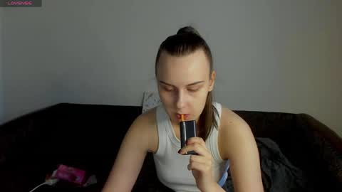 Im Kelly online show from 04-25-26, 03:09