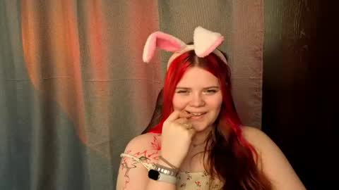 Snapshot of kellyfiery chatting on 06-17-26, 08:28 Kellyfiery online show from 06-17-26, 08:28