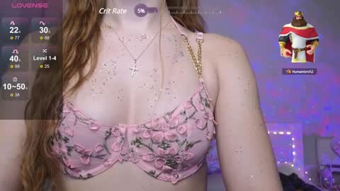 Snapshot of kellykeat chatting on 12-09-24, 08:23 Princess Kelly online show from 12-09-24, 08:23