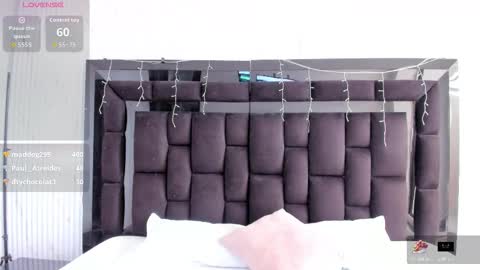 kellyMillian  online show from 03-03-26, 12:44