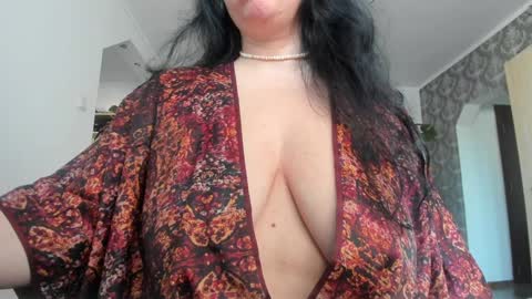 Snapshot of kellymorgan_ chatting on 01-30-25, 11:22 Monday - Friday 08 am - 3 pm GMT 3 online show from 01-30-25, 11:22