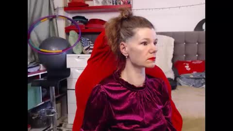 kelly online show from 03-10-25, 08:15