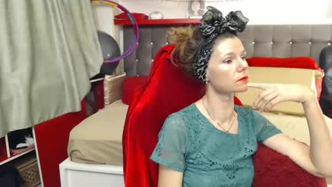 kelly online show from 11-03-25, 10:10