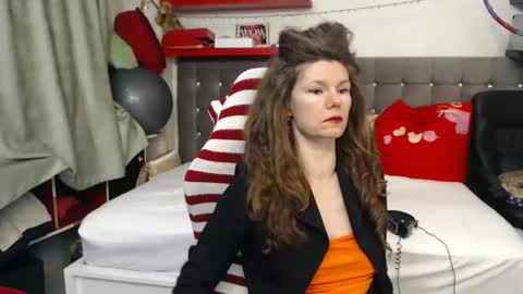 kelly online show from 02-25-26, 08:18