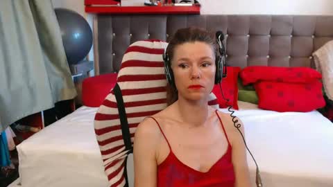 Snapshot of kellynumber chatting on 06-16-26, 07:33 kelly online show from 06-16-26, 07:33