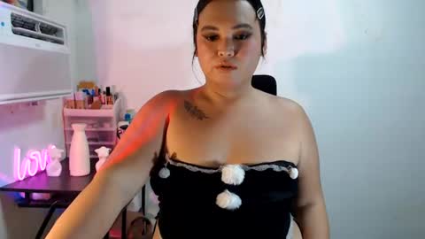 KELLY MCDOLEN online show from 07-28-26, 04:39