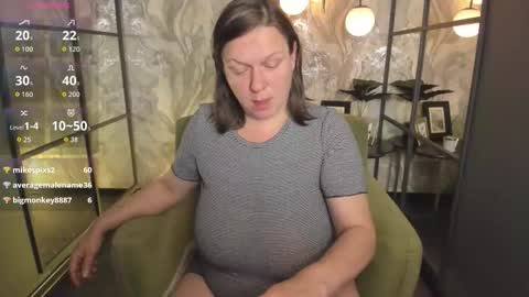 Snapshot of kellysuper chatting on 09-17-25, 05:47 Kelly online show from 09-17-25, 05:47