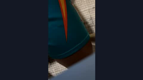 Mia online show from 04-06-26, 11:22